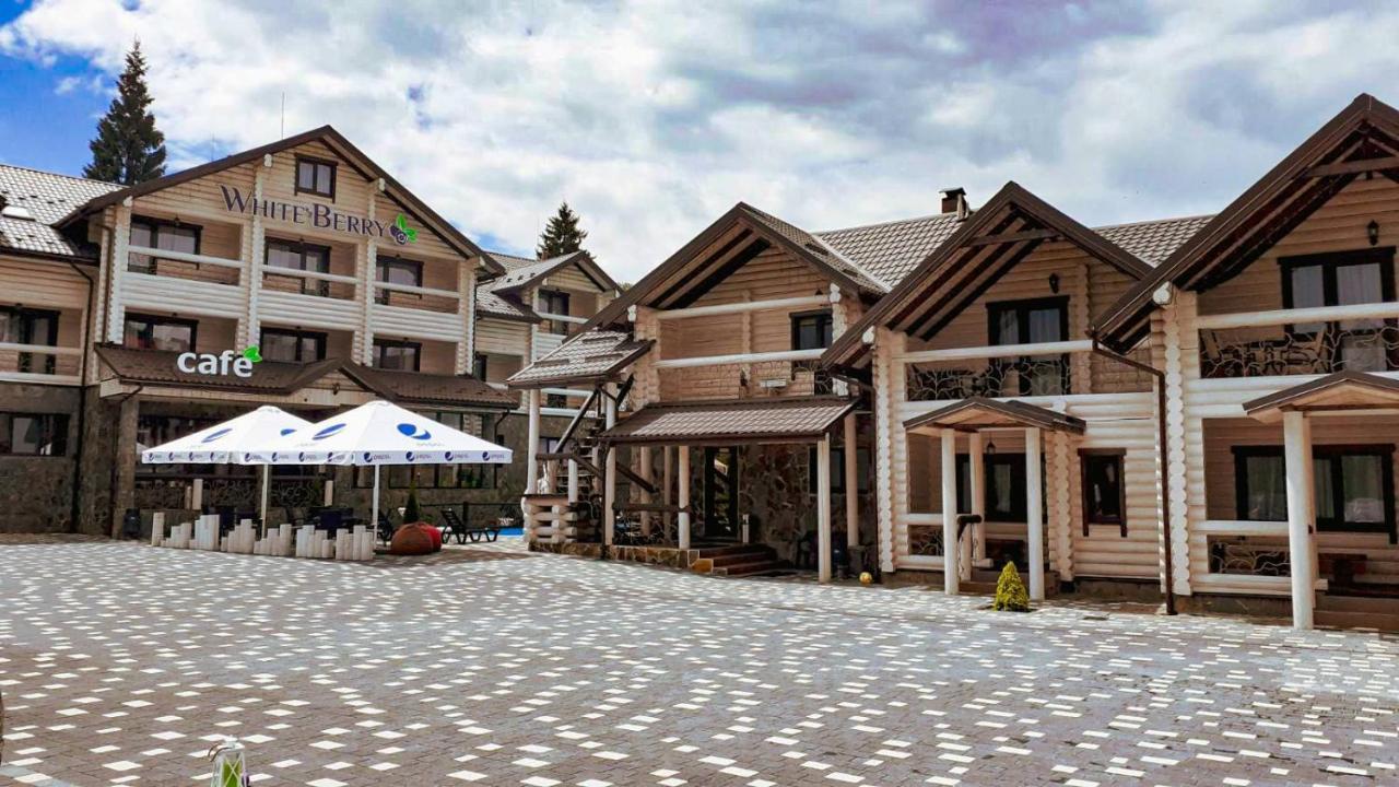 Whiteberry Hotel Буковель Екстер'єр фото