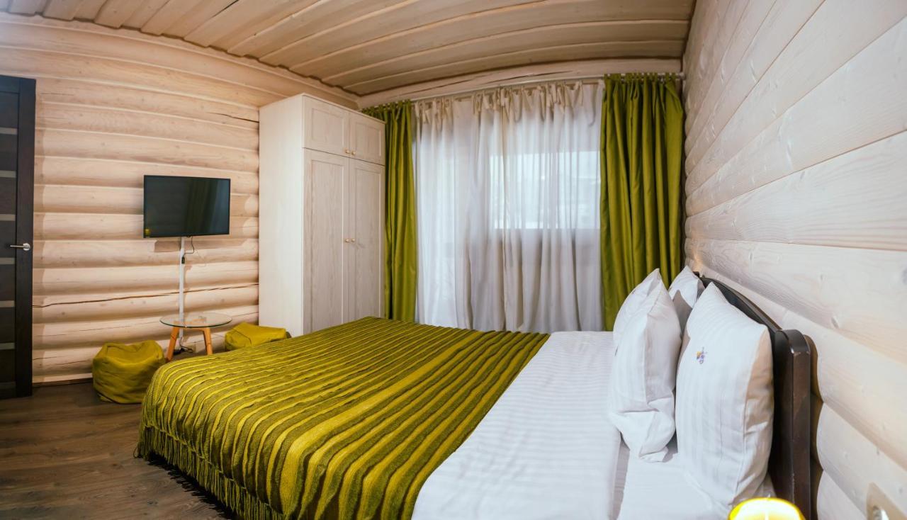 Whiteberry Hotel Буковель Екстер'єр фото