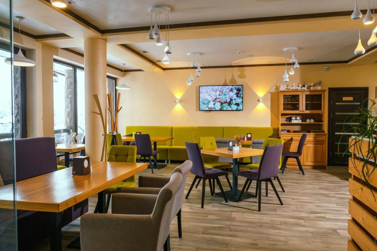Whiteberry Hotel Буковель Екстер'єр фото