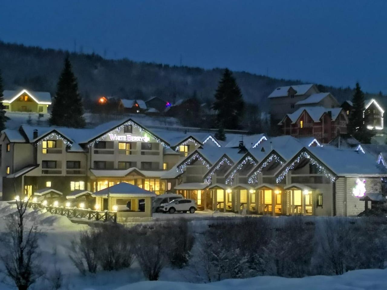 Whiteberry Hotel Буковель Екстер'єр фото